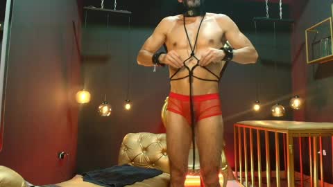 jorgeperezz online show from April 7, 1:00 pm