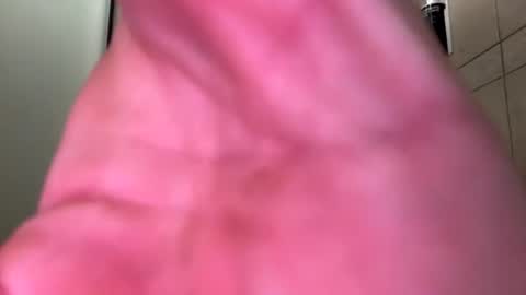 jos437086 online show from July 29, 1:43 pm