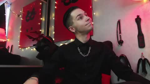 Snapshot of joseph__quinn chatting on January 12, 10:12 am Master Joseph online show from January 12, 10:12 am