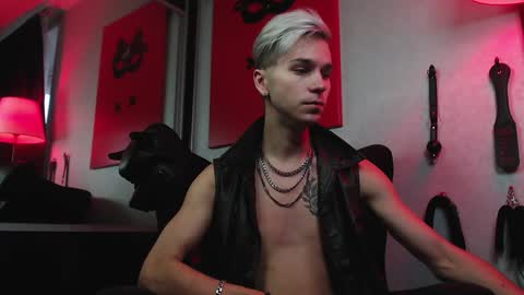 Snapshot of joseph__quinn chatting on December 2, 11:32 am Master Joseph online show from December 2, 11:32 am