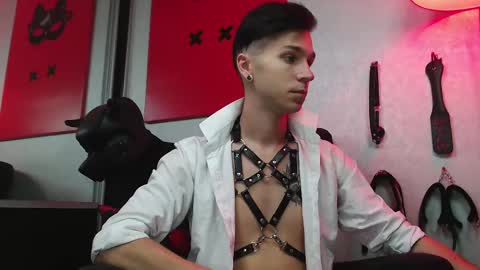 Snapshot of joseph__quinn chatting on March 12, 8:08 am Master Joseph online show from March 12, 8:08 am