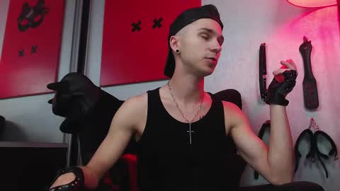 Snapshot of joseph__quinn chatting on March 8, 9:46 am Master Joseph online show from March 8, 9:46 am