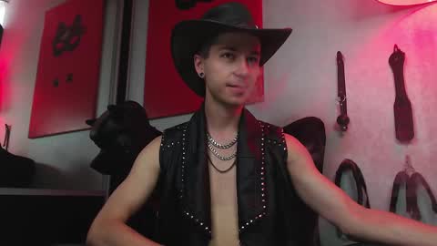 Snapshot of joseph__quinn chatting on February 23, 8:11 am Master Joseph online show from February 23, 8:11 am