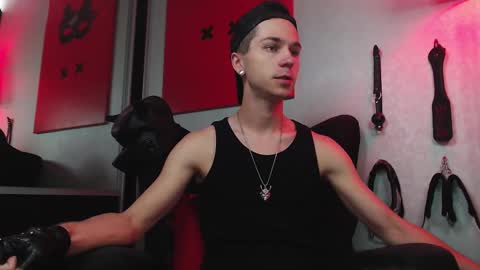 Snapshot of joseph__quinn chatting on February 22, 8:07 am Master Joseph online show from February 22, 8:07 am