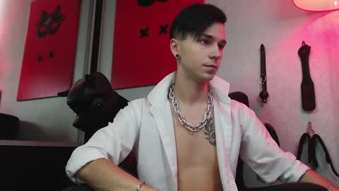 Snapshot of joseph__quinn chatting on February 5, 8:43 am Master Joseph online show from February 5, 8:43 am