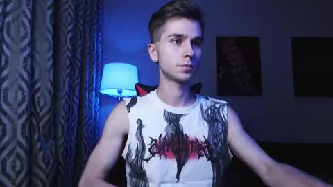 Snapshot of joseph__quinn chatting on October 22, 2:54 pm Master Joseph online show from October 22, 2:54 pm