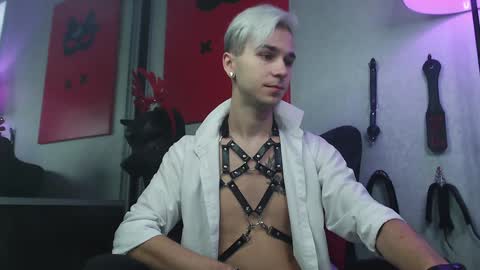 Snapshot of joseph__quinn chatting on December 21, 9:55 am Master Joseph online show from December 21, 9:55 am