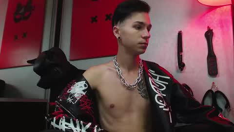 Snapshot of joseph__quinn chatting on March 10, 8:06 am Master Joseph online show from March 10, 8:06 am