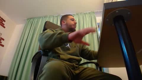 JoshKnight online show from September 17, 5:30 am