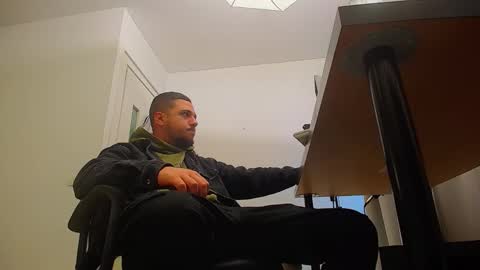 JoshKnight online show from October 3, 5:23 am