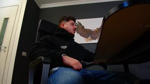 JoshKnight online show from March 4, 5:11 am