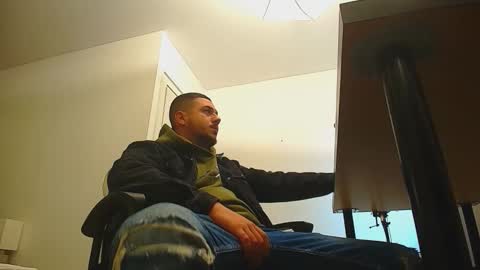 JoshKnight online show from September 29, 6:23 am