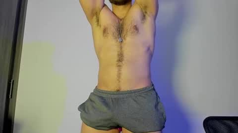 Snapshot of joshualyon chatting on October 14, 5:31 pm      Joshua The Lion  online show from October 14, 5:31 pm