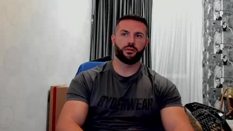 joshuamuscle69 online show from June 10, 9:22 am