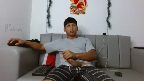 jostin online show from December 5, 3:39 pm