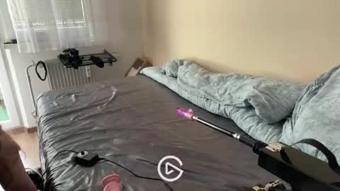 joujohn online show from March 15, 7:16 am