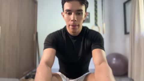 Im Jouliano online show from July 11, 3:25 pm