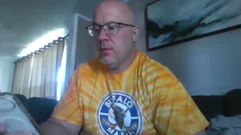 jr1871 online show from June 1, 1:11 pm