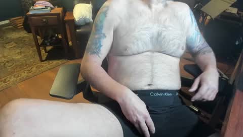 Snapshot of jsimon04 chatting on January 6, 3:08 pm jsimon04 online show from January 6, 3:08 pm