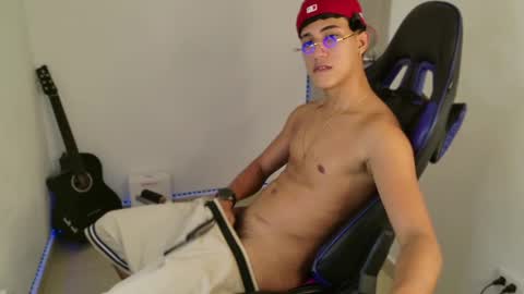 JuanDa online show from November 15, 4:36 am