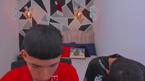 JuanSteven online show from December 16, 4:30 am