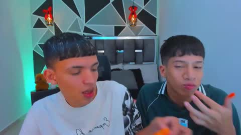 JuanSteven online show from March 6, 4:31 am