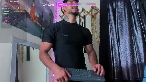 Juan Esteban online show from February 22, 6:48 pm