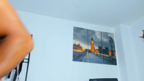 Juan Esteban online show from October 12, 4:56 pm