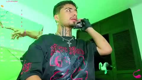 juancamilo66_ online show from July 18, 2:29 am