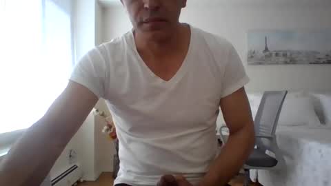 juanearth1 online show from July 23, 2:58 pm