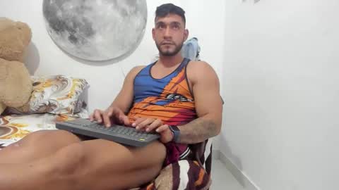 Juanes online show from February 1, 9:57 pm