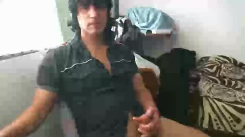 amor online show from February 12, 3:05 pm