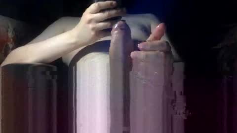 juanporn200 online show from December 4, 3:24 am