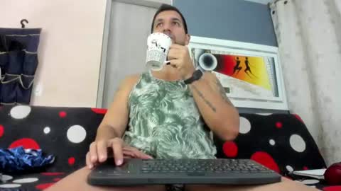 Jules online show from June 25, 11:37 am