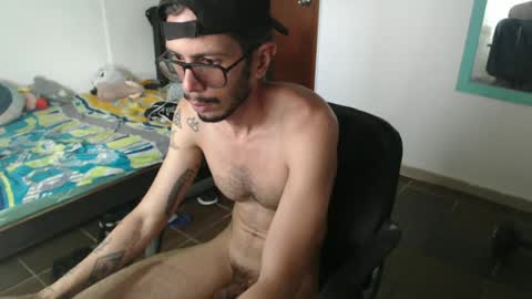 Julfigo online show from June 30, 3:13 pm