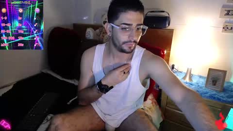 Snapshot of julian1225_ chatting on January 24, 5:53 pm Julian online show from January 24, 5:53 pm