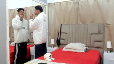 julian billy online show from January 27, 11:32 am