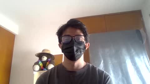 Julian Mora online show from February 14, 5:25 pm