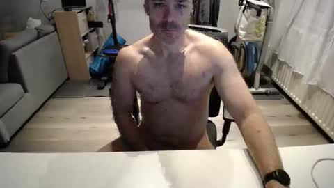 julienneedyou online show from November 4, 6:36 am