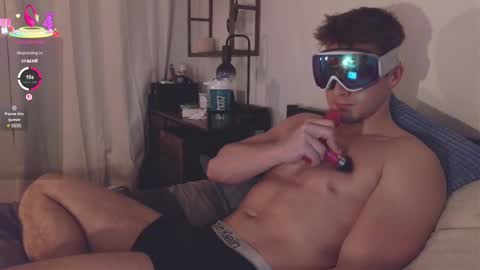 Junior Madison online show from March 7, 2:15 am