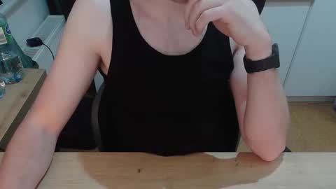 junk2711 online show from April 8, 6:46 am