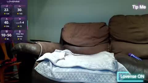 jus4u44 online show from March 8, 10:47 pm