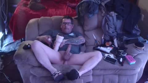 justGerkinITinsta online show from April 15, 6:13 am