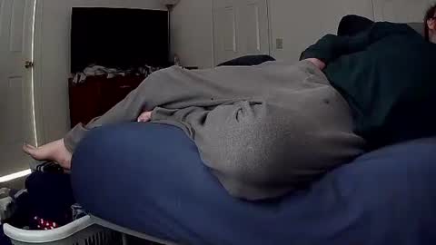 Snapshot of justforfun04277 chatting on December 8, 5:22 pm justforfun04277 online show from December 8, 5:22 pm