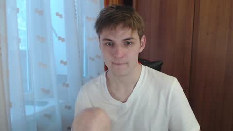 Justin online show from January 4, 9:43 am