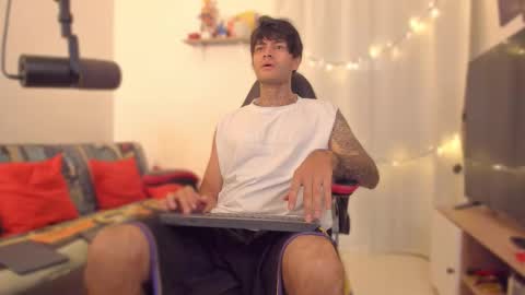 Diego online show from February 10, 3:17 pm