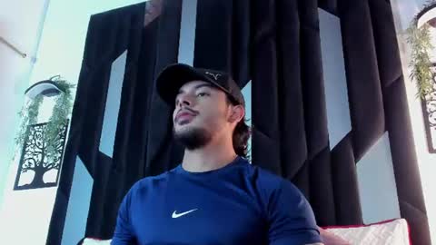 Justin White online show from July 19, 3:40 pm