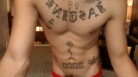 justine_hunk online show from October 1, 4:49 am