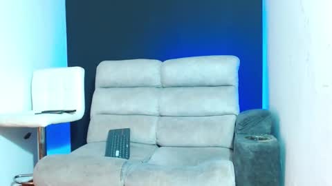 justinfuller_31 online show from March 9, 2:05 am