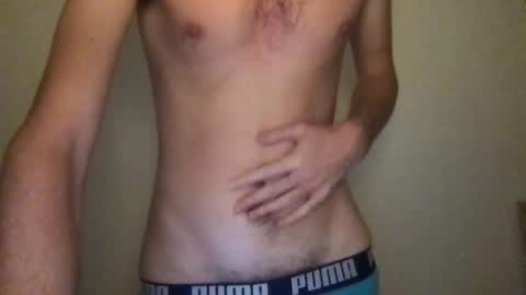 Snapshot of justmedarling chatting on October 26, 10:45 pm Twink online show from October 26, 10:45 pm